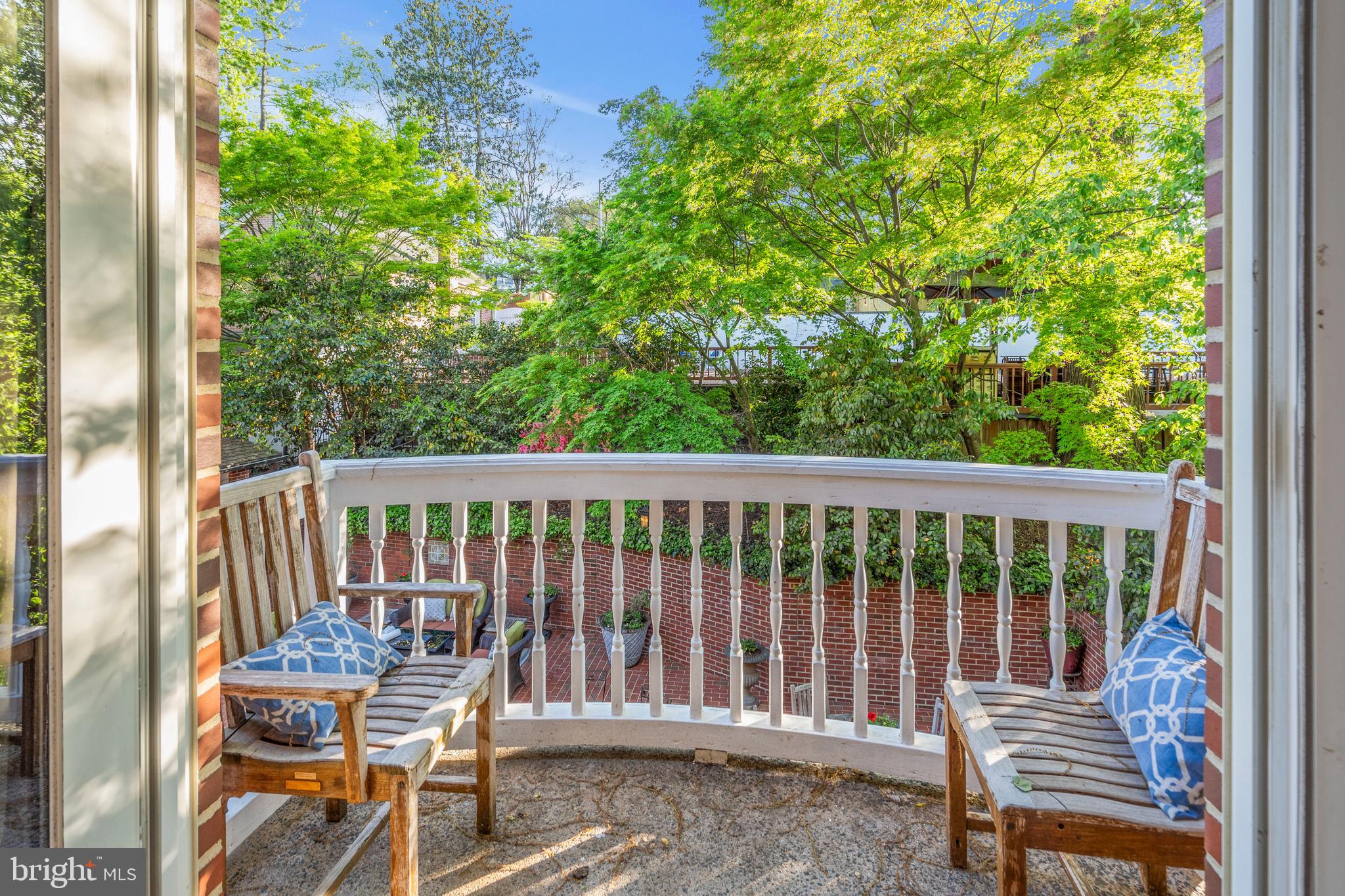 MASSACHUSETTS AVENUE HEIGHTS - Residential