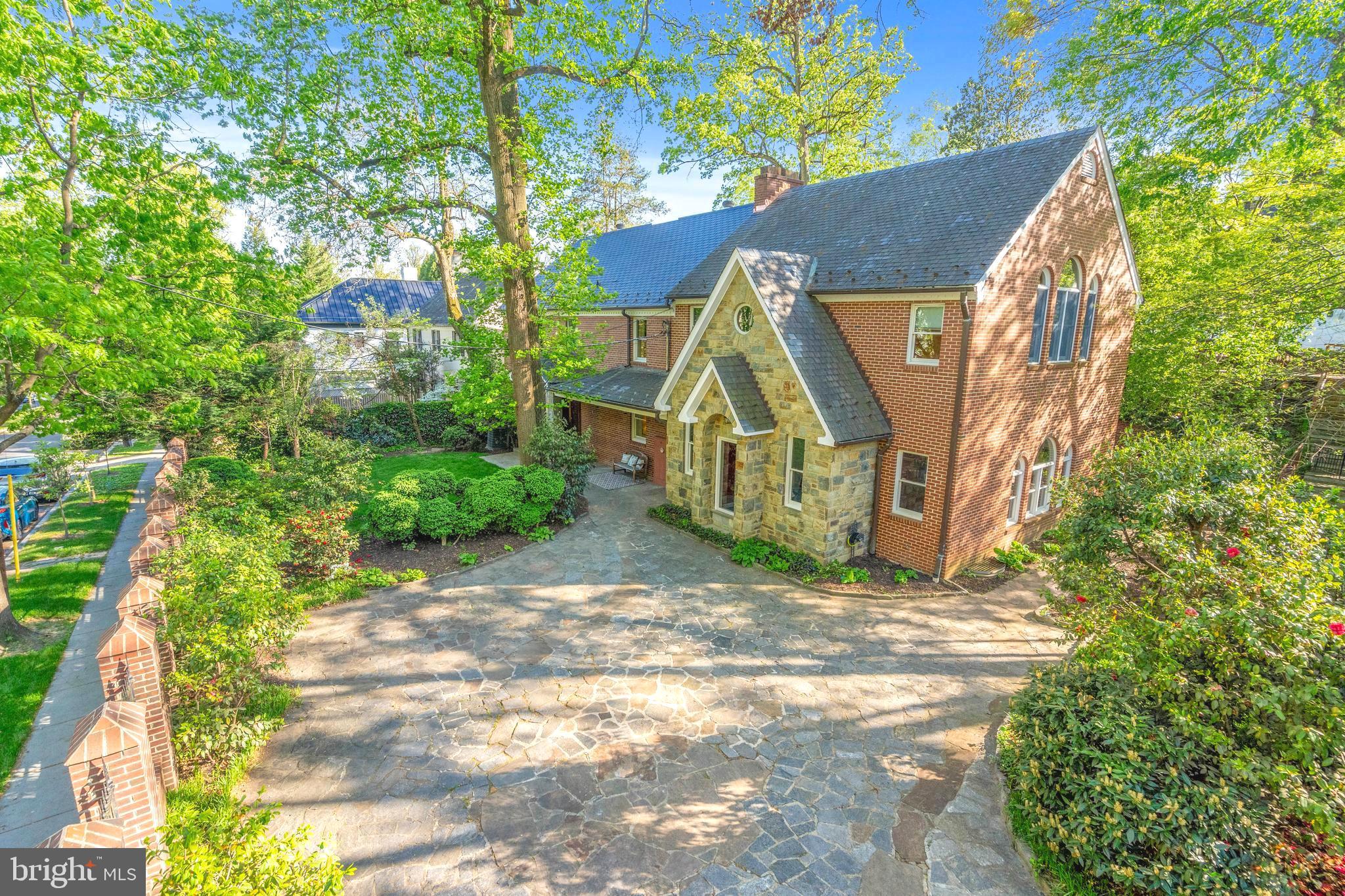MASSACHUSETTS AVENUE HEIGHTS - Residential