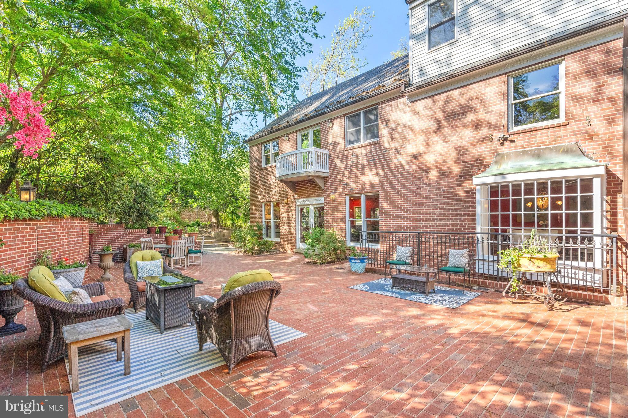 MASSACHUSETTS AVENUE HEIGHTS - Residential