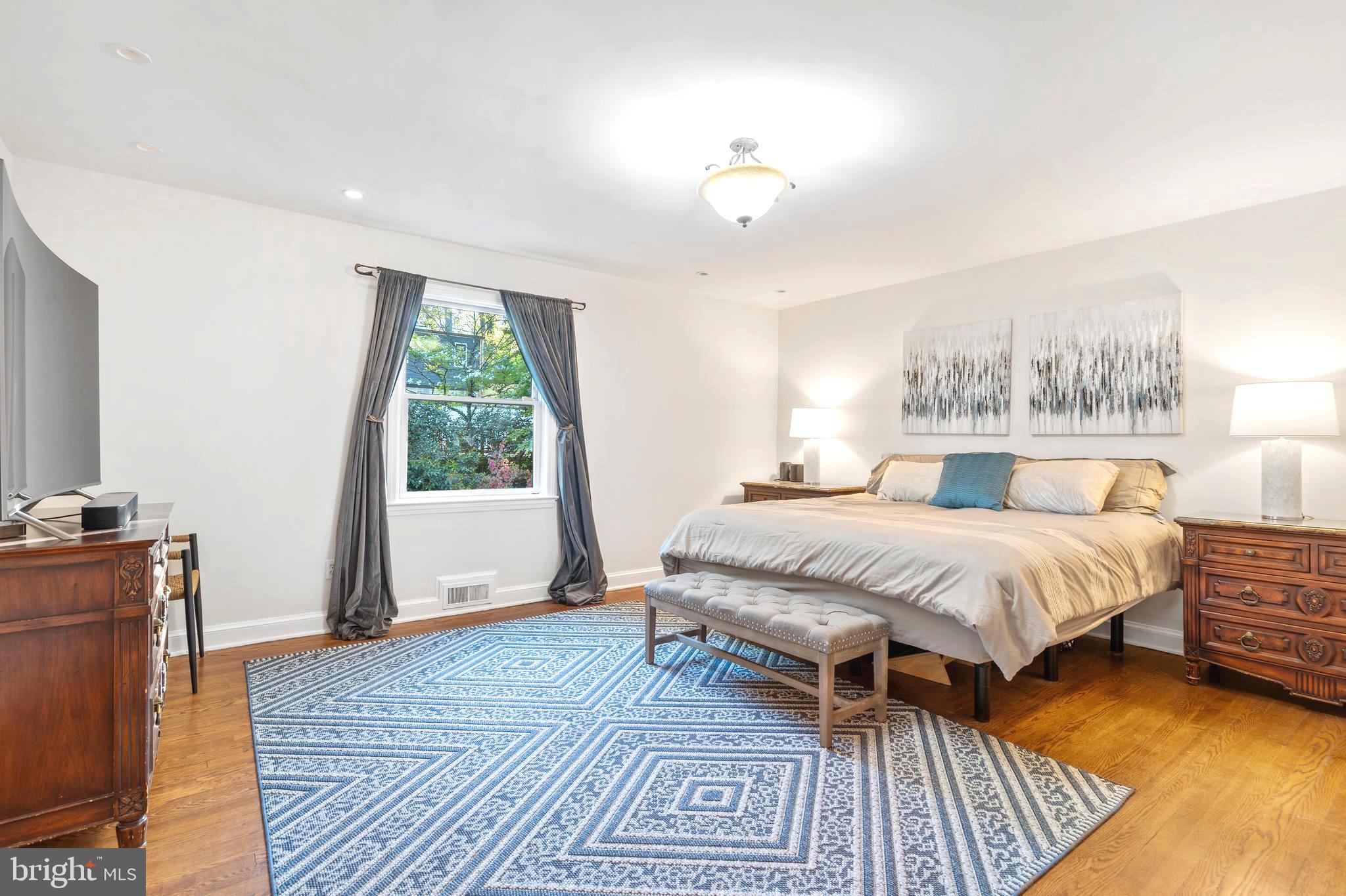 MASSACHUSETTS AVENUE HEIGHTS - Residential