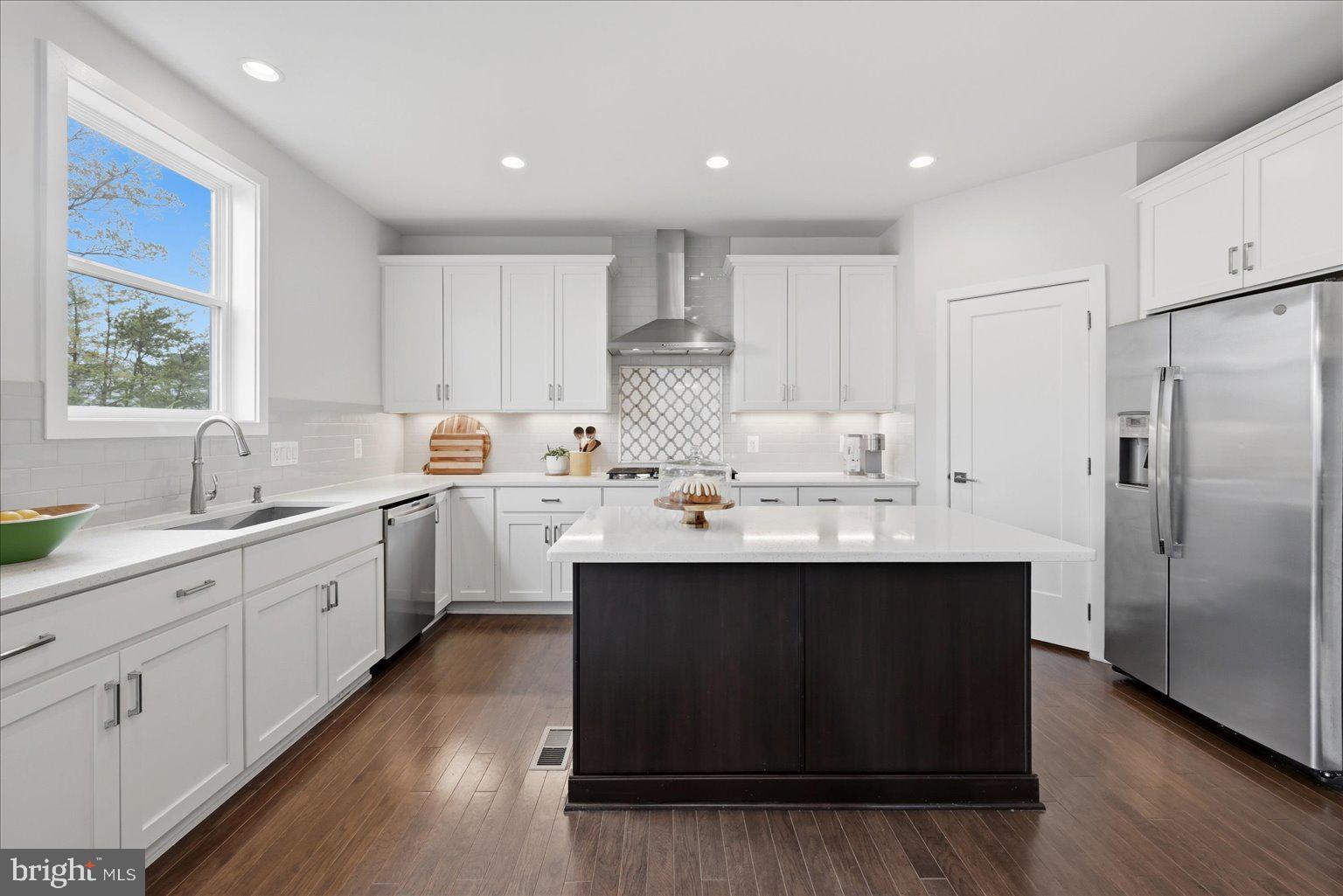 25008 STRIPED MAPLE DRIVE