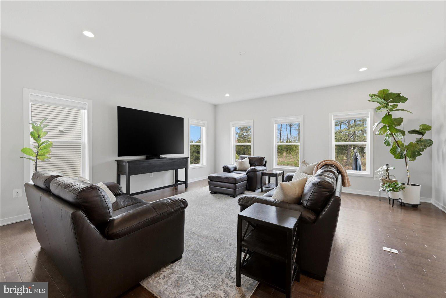 25008 STRIPED MAPLE DRIVE