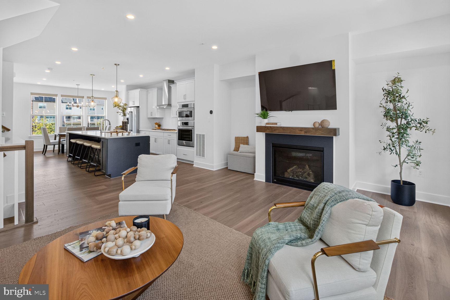 11105 MEDICAL CENTER DRIVE