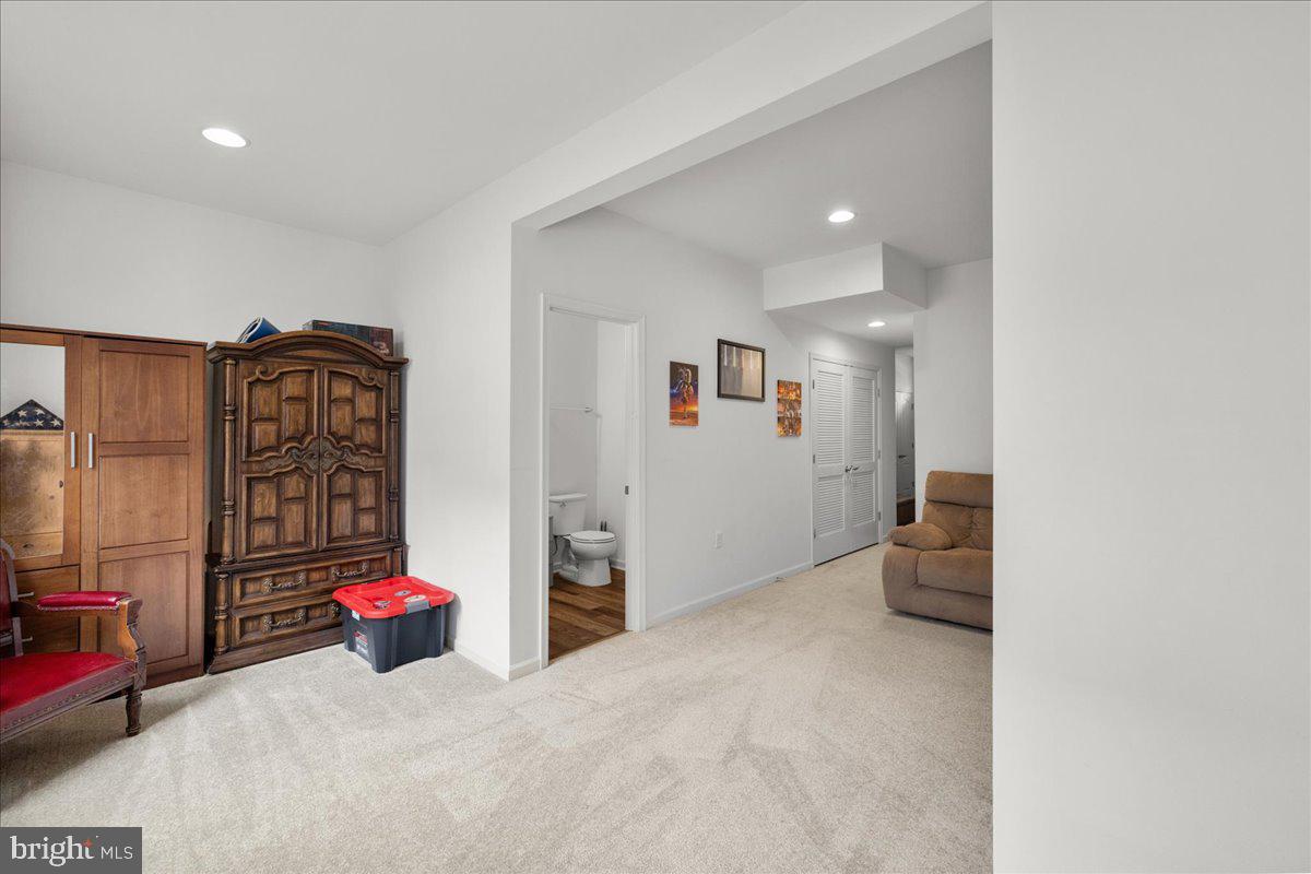 FREEDOM MANOR - Residential