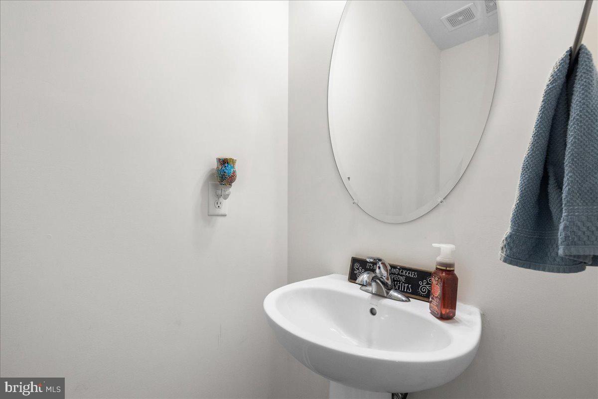 FREEDOM MANOR - Residential