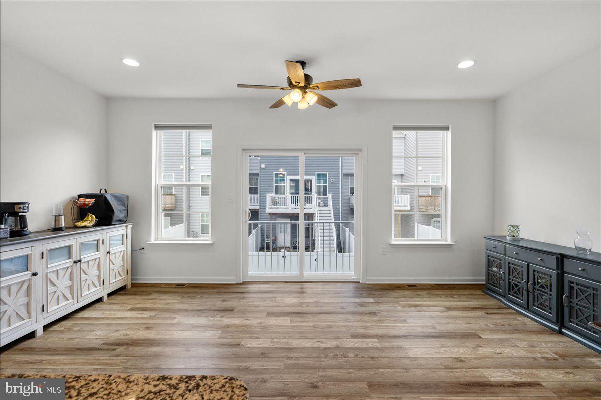 FREEDOM MANOR - Residential