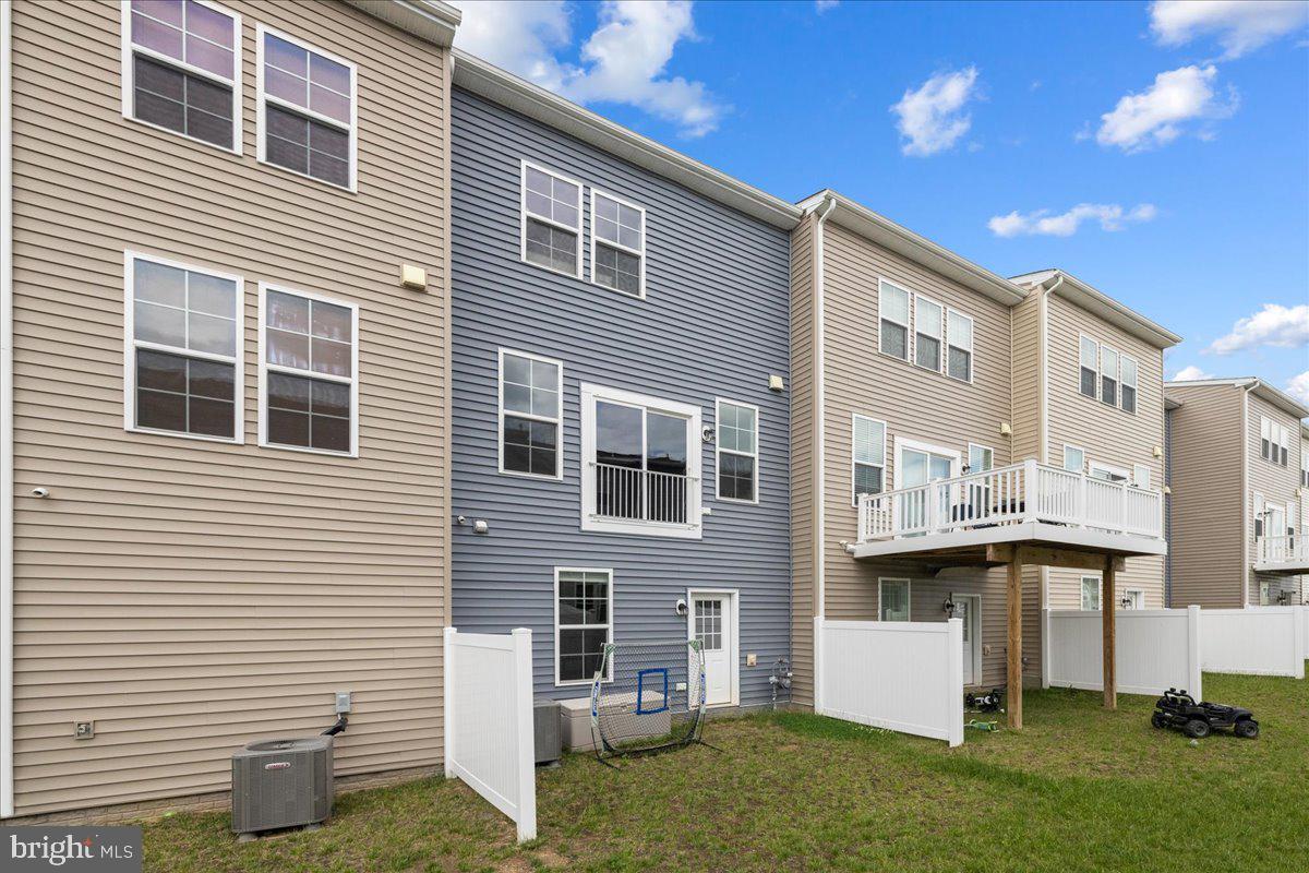 FREEDOM MANOR - Residential