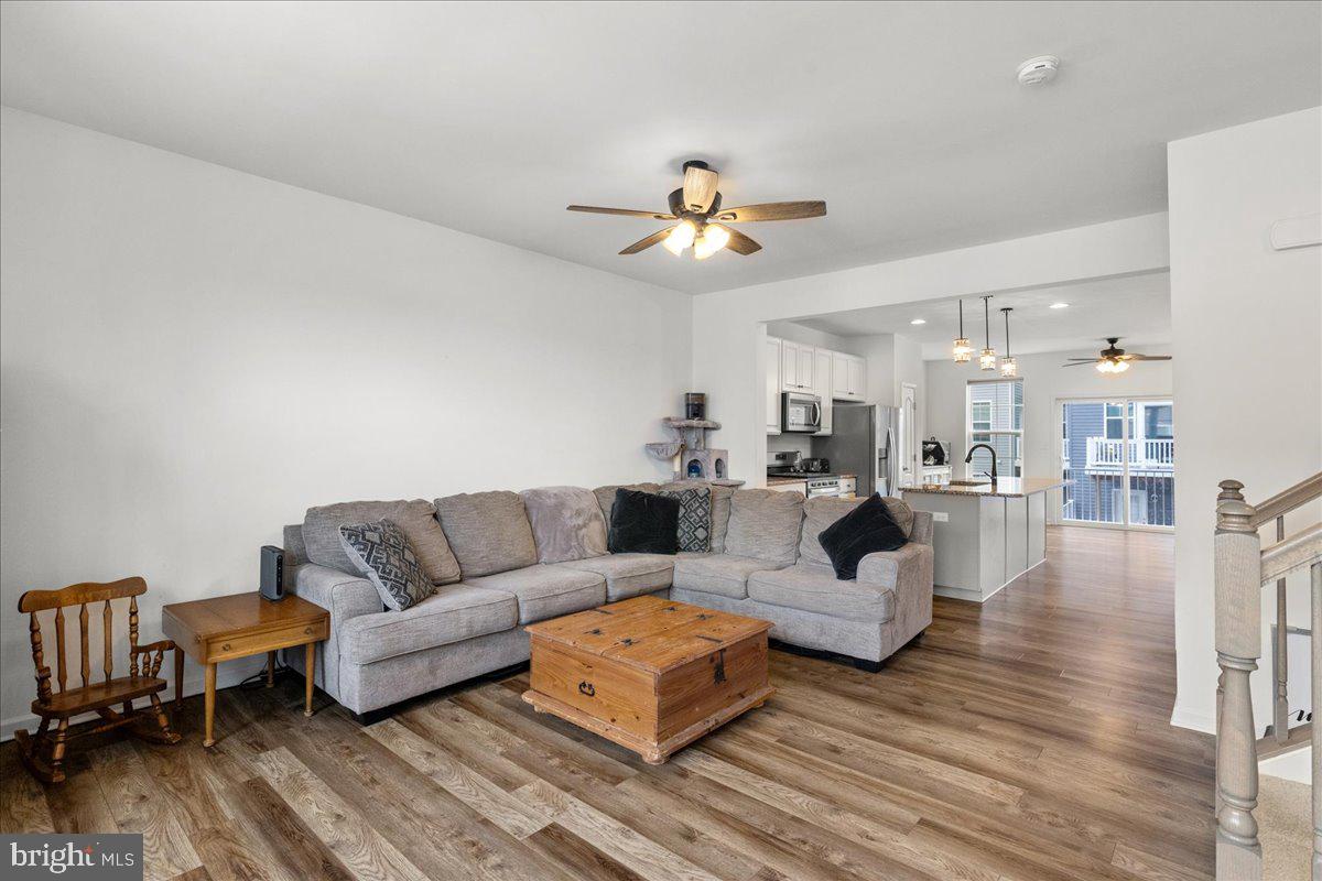 FREEDOM MANOR - Residential