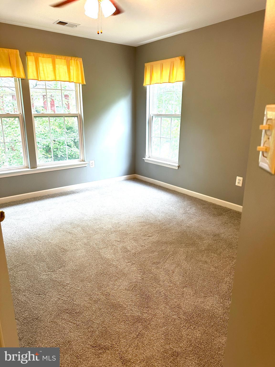 QUINCE ORCHARD PARK - Residential Lease