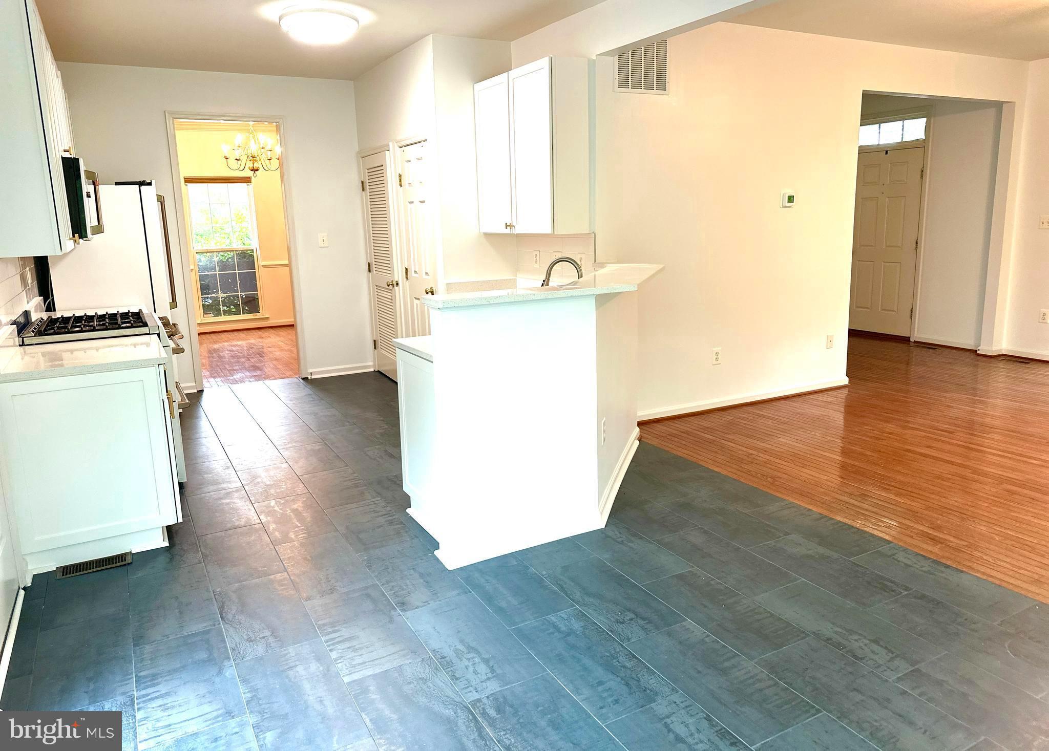 QUINCE ORCHARD PARK - Residential Lease