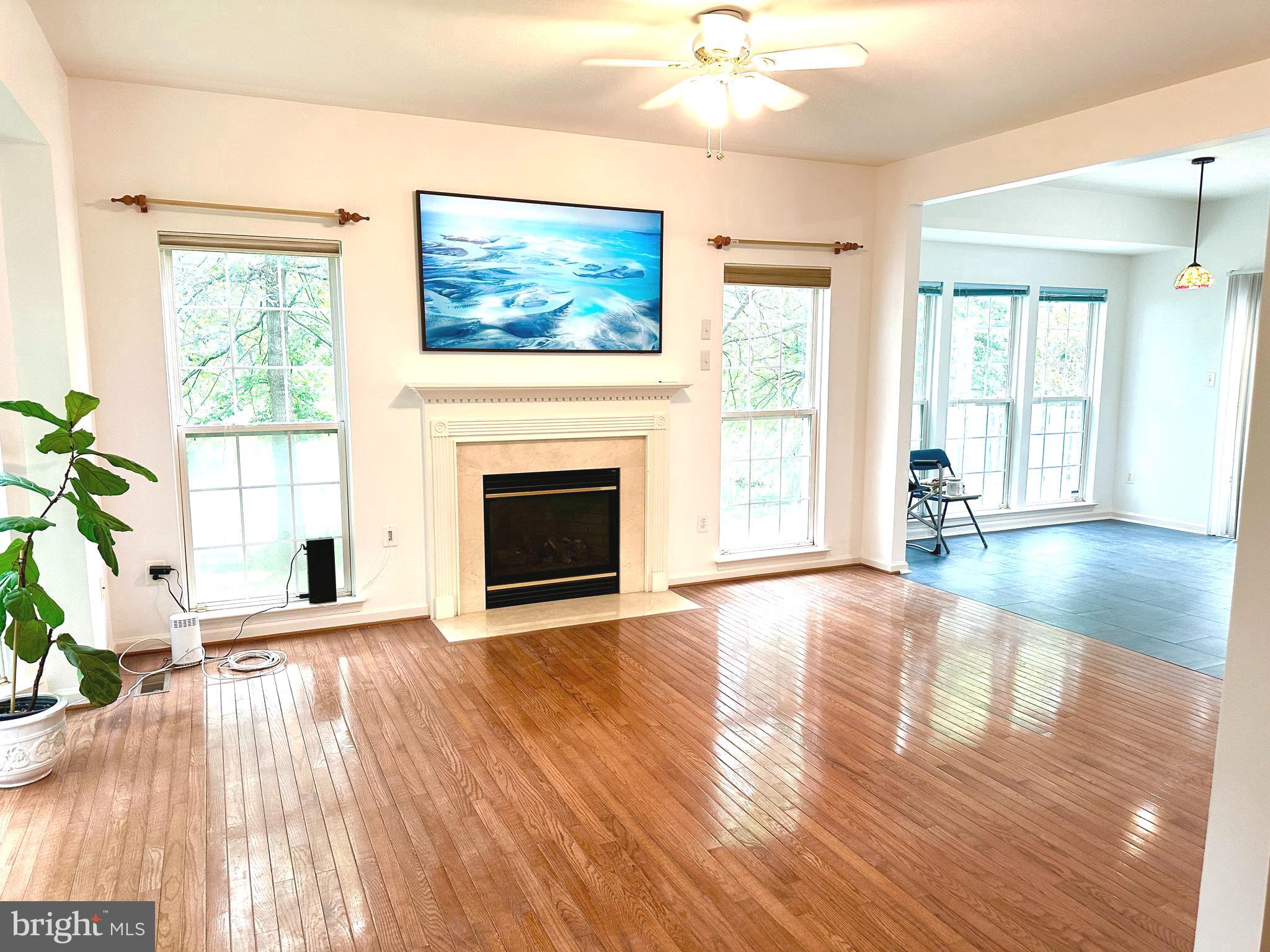 QUINCE ORCHARD PARK - Residential Lease