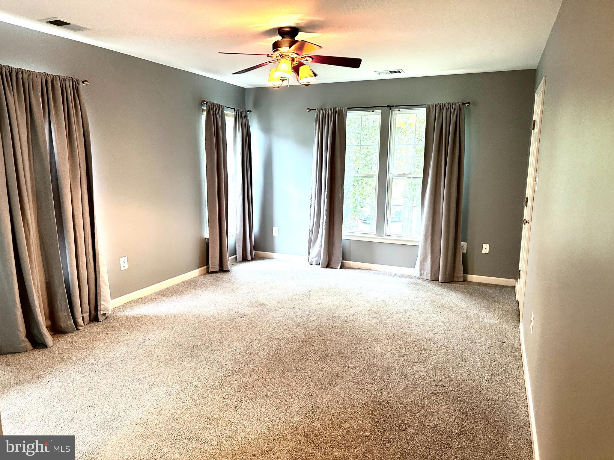 QUINCE ORCHARD PARK - Residential Lease