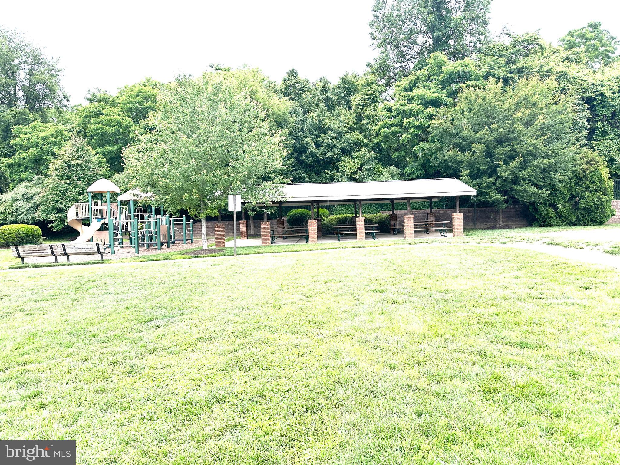 QUINCE ORCHARD PARK - Residential Lease