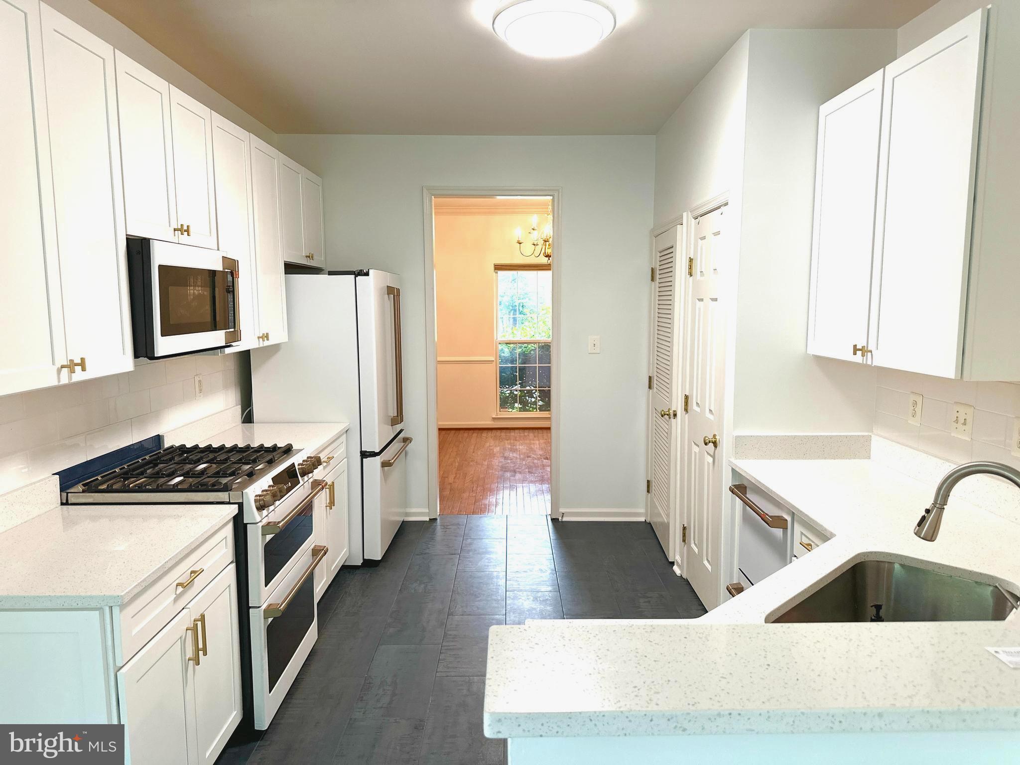 QUINCE ORCHARD PARK - Residential Lease