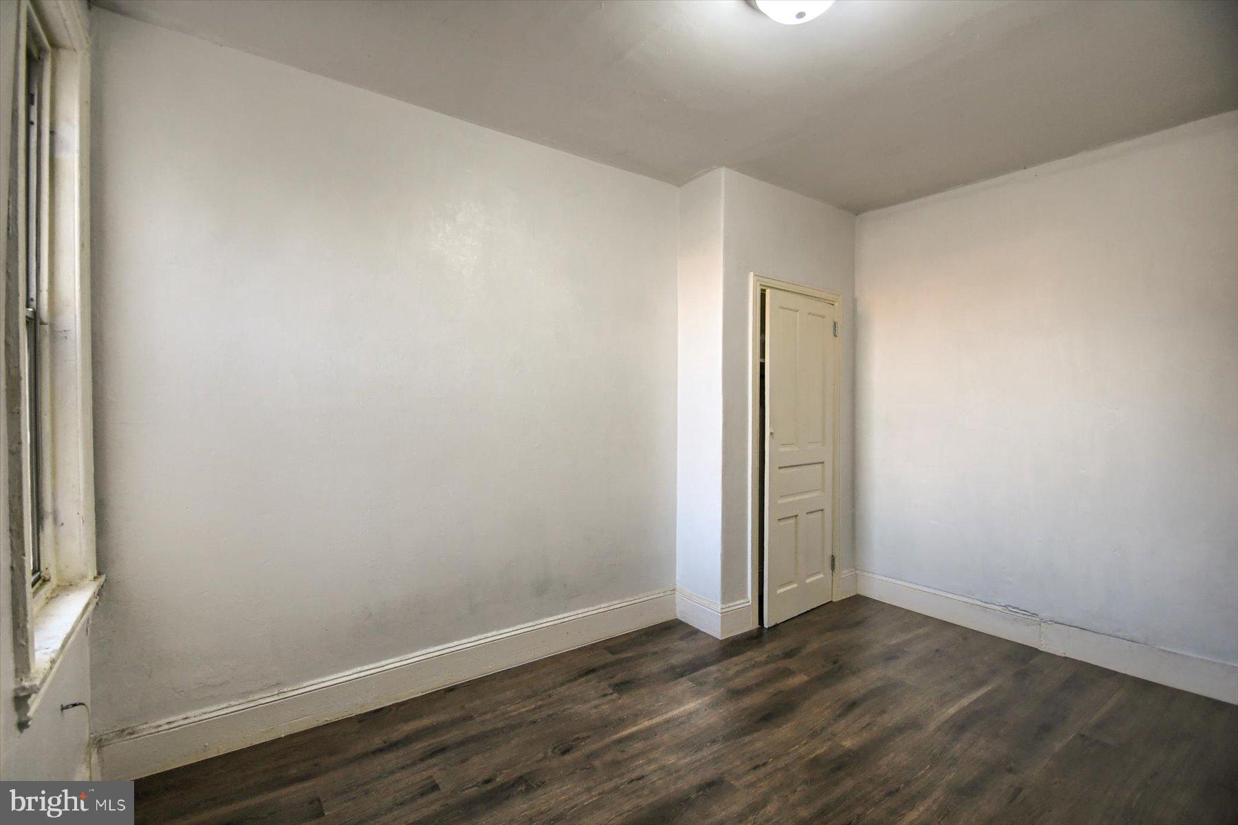 BELMONT - Residential Lease