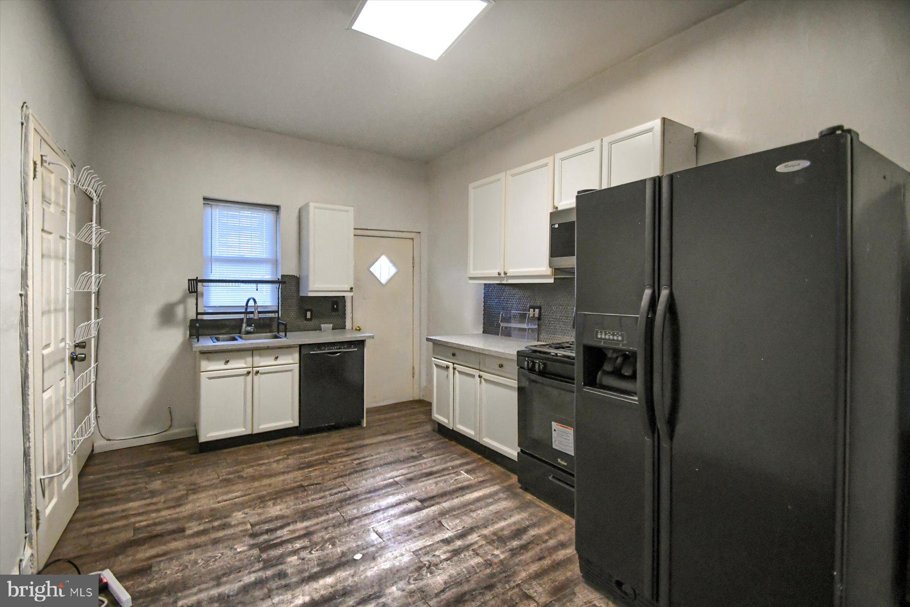 BELMONT - Residential Lease