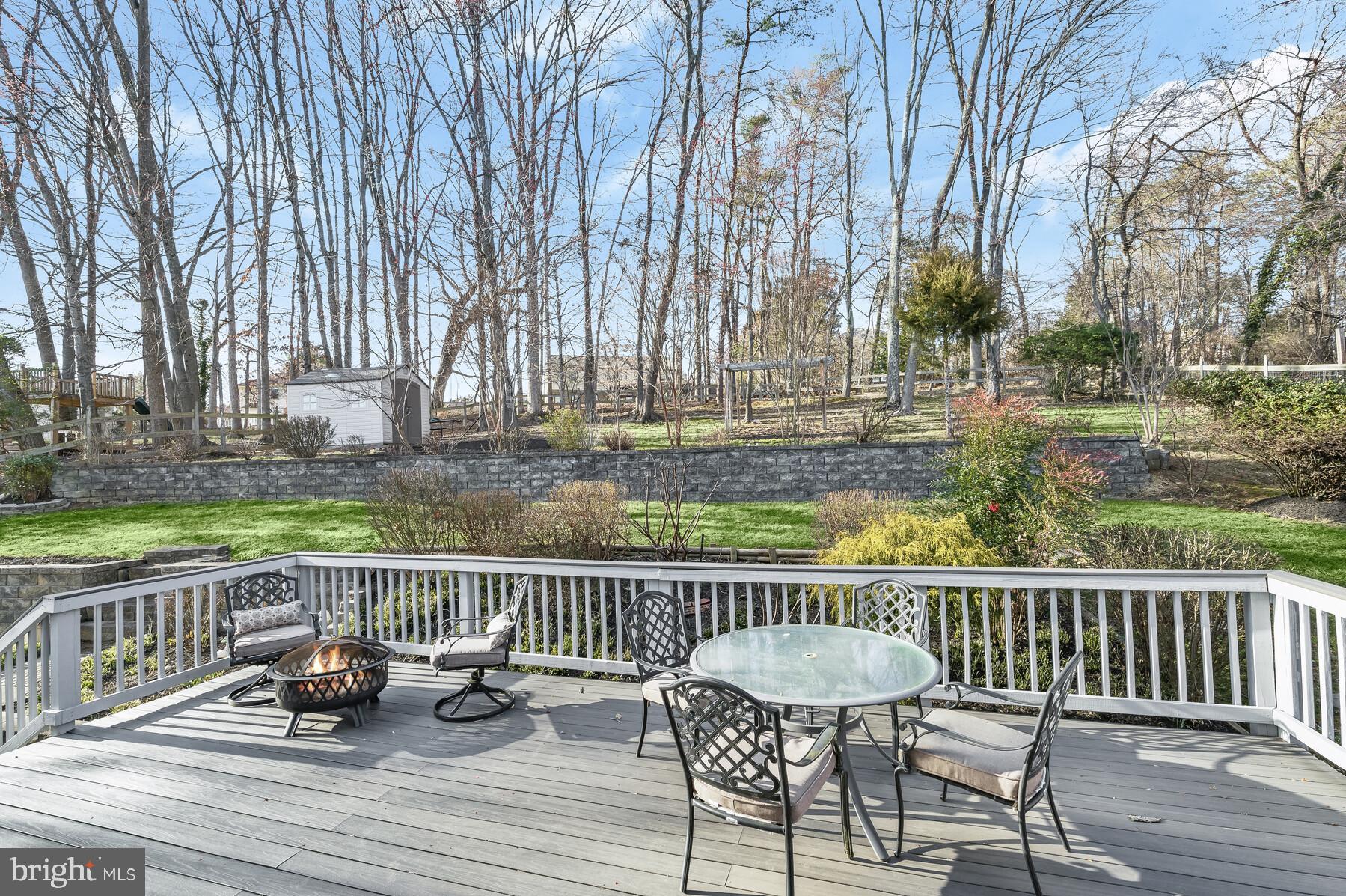 LAKE NORMANDY ESTATES - Residential