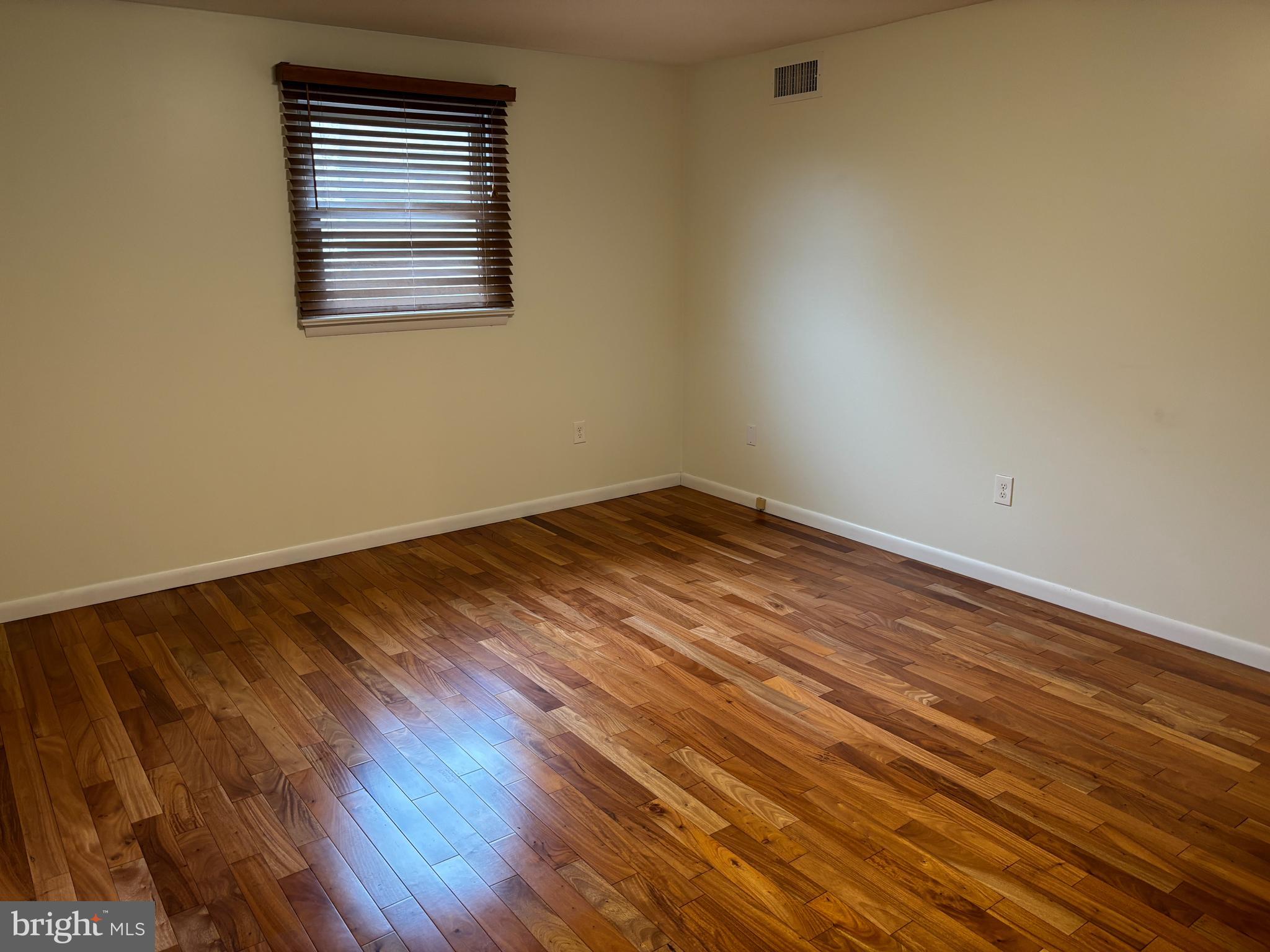 AKRON BOROUGH - Residential