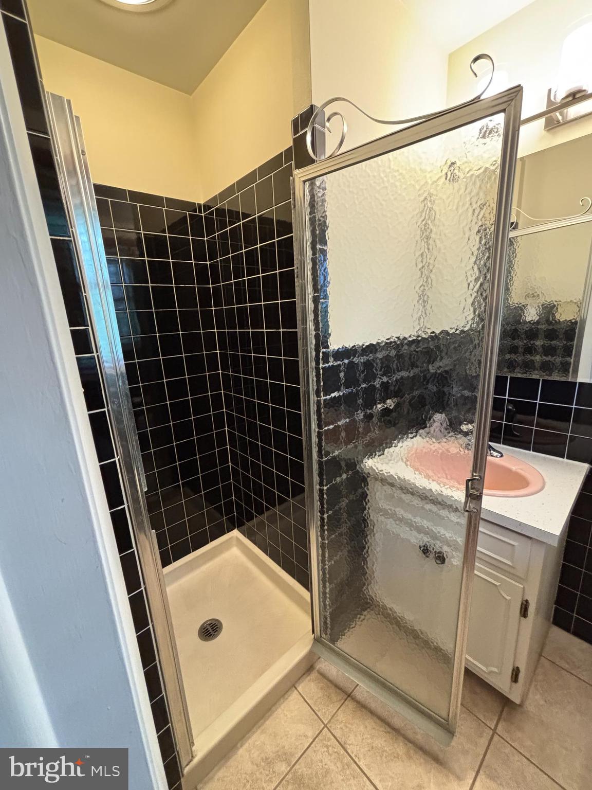 AKRON BOROUGH - Residential