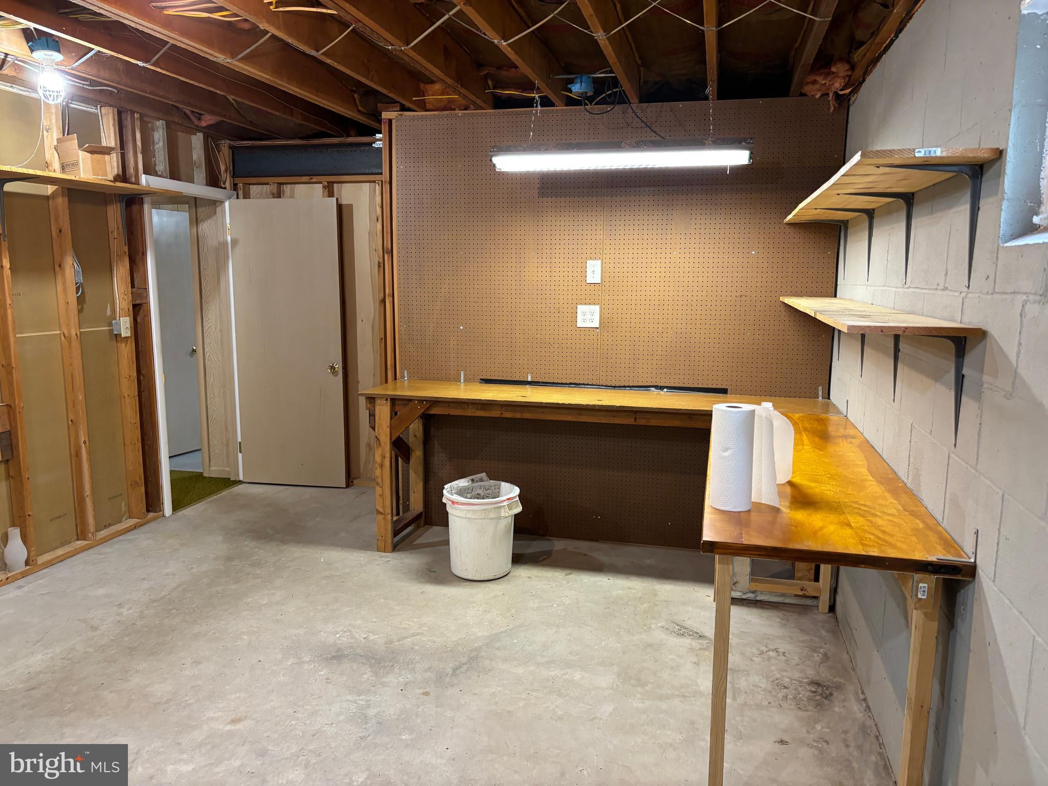 AKRON BOROUGH - Residential