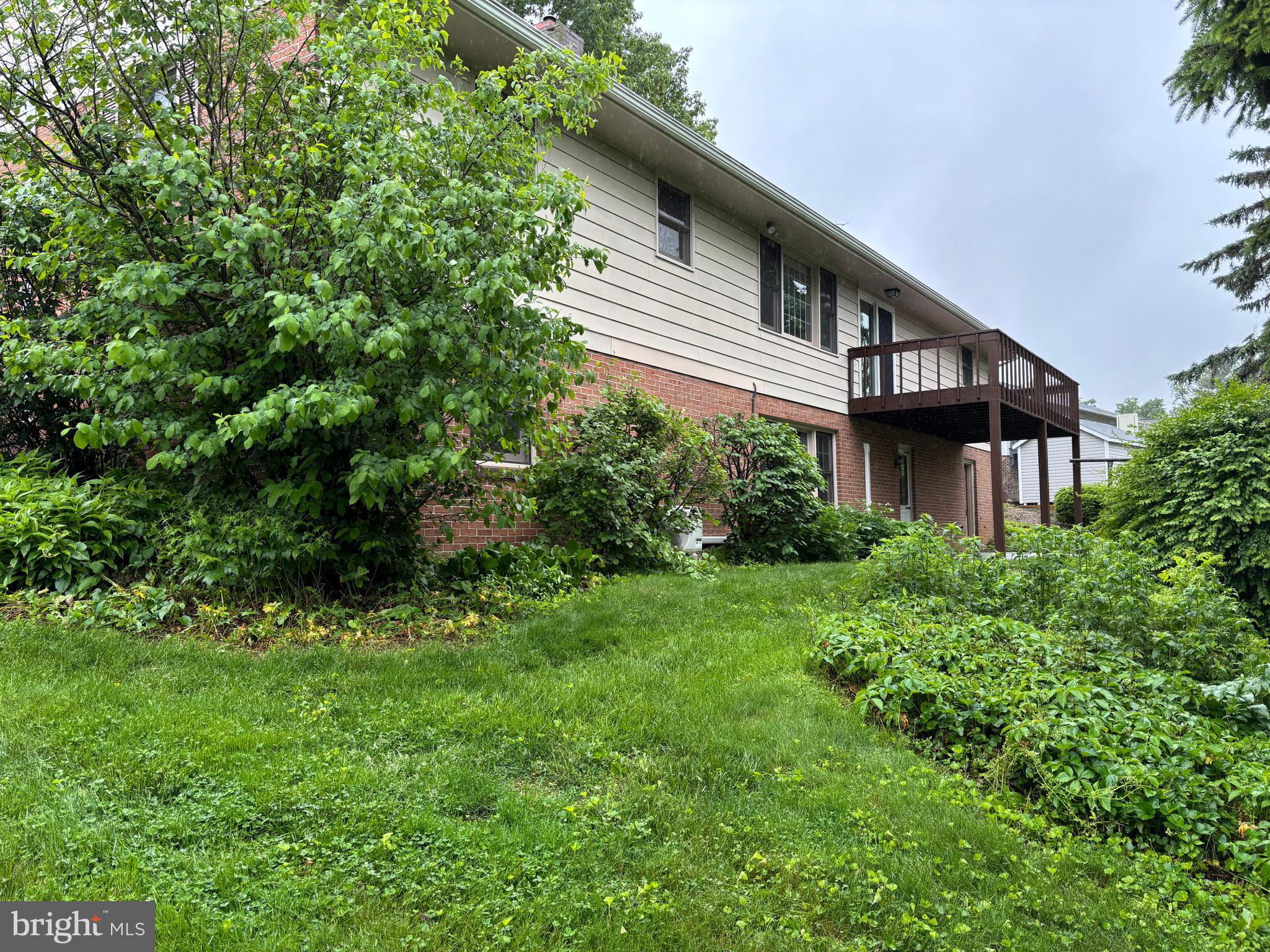 AKRON BOROUGH - Residential