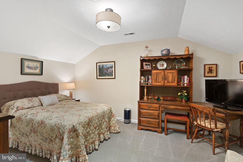 WALNUT RIDGE - Residential