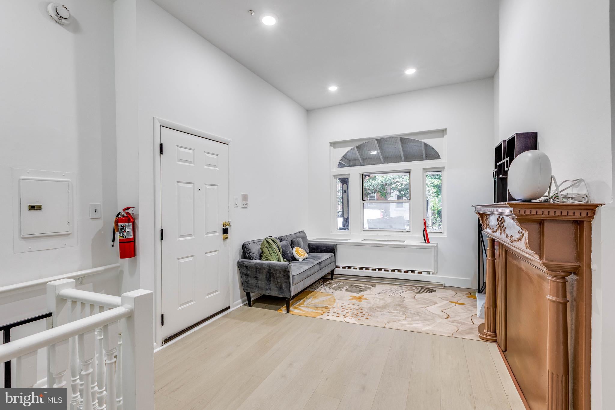 4242 PINE STREET 1A
