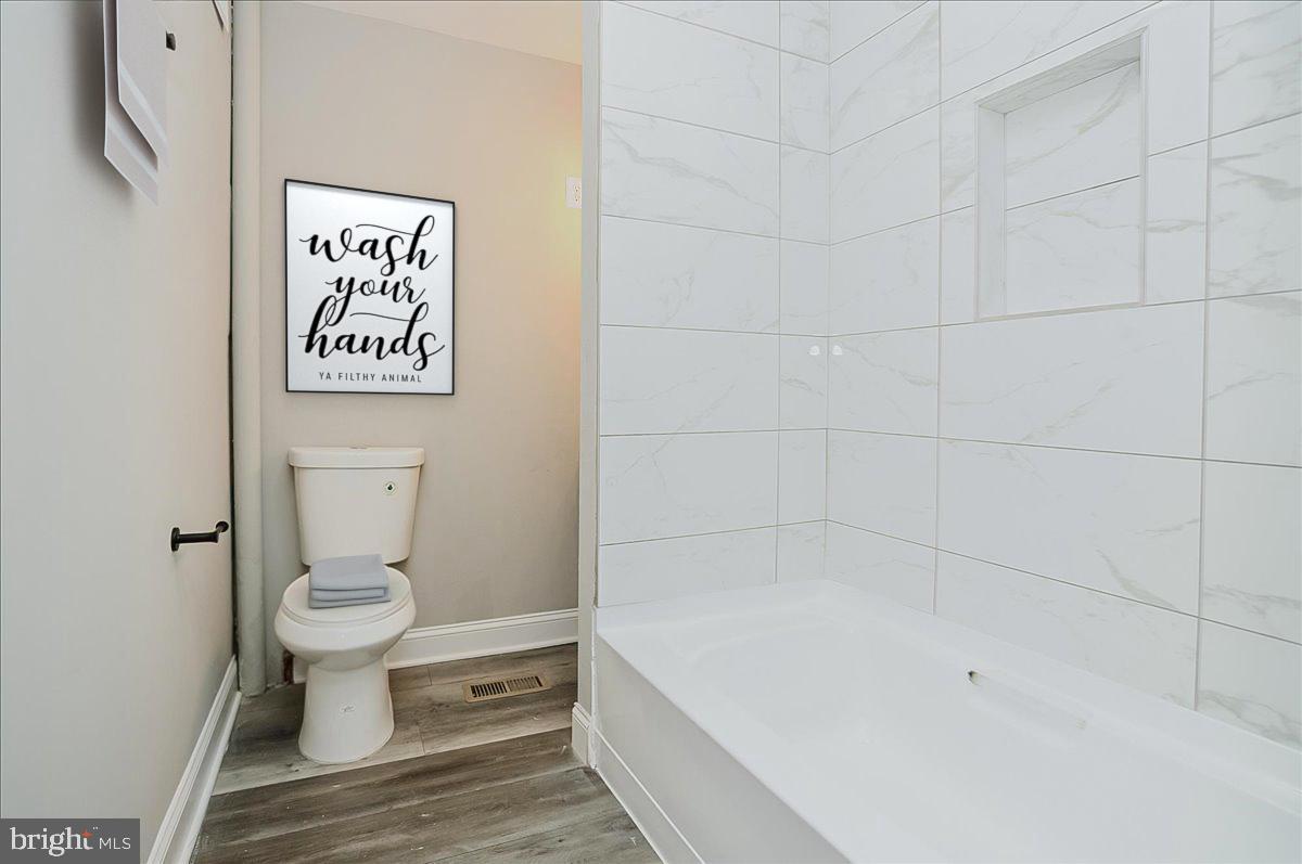 JONATHAN STREET AREA - Residential