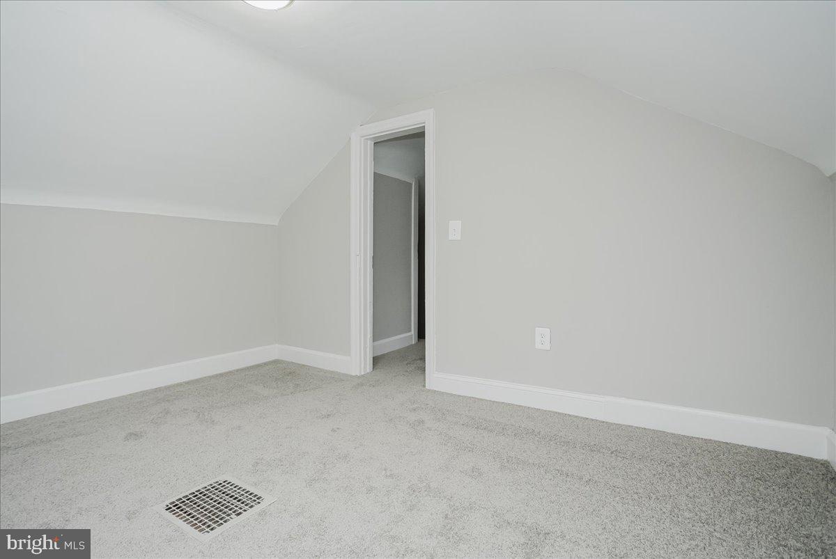 JONATHAN STREET AREA - Residential