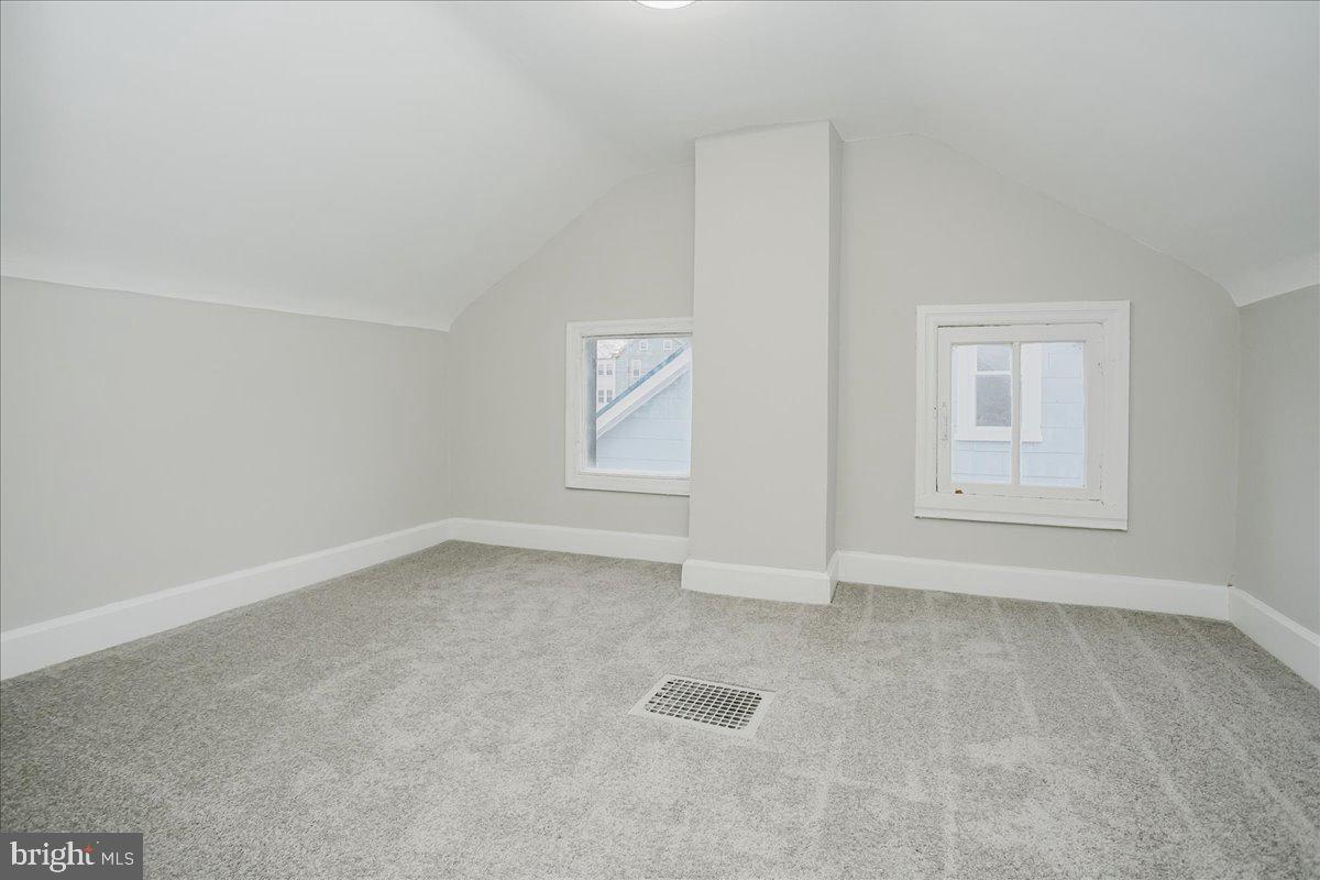 JONATHAN STREET AREA - Residential