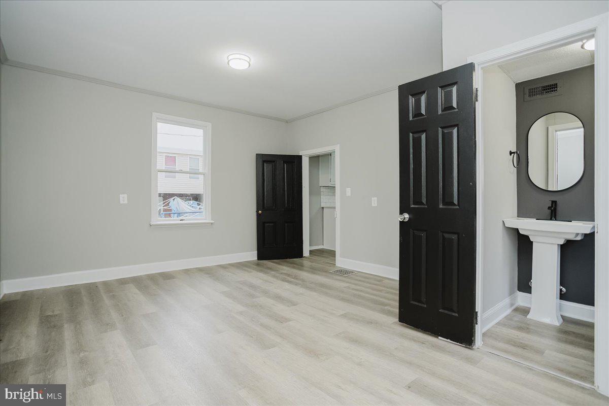 JONATHAN STREET AREA - Residential