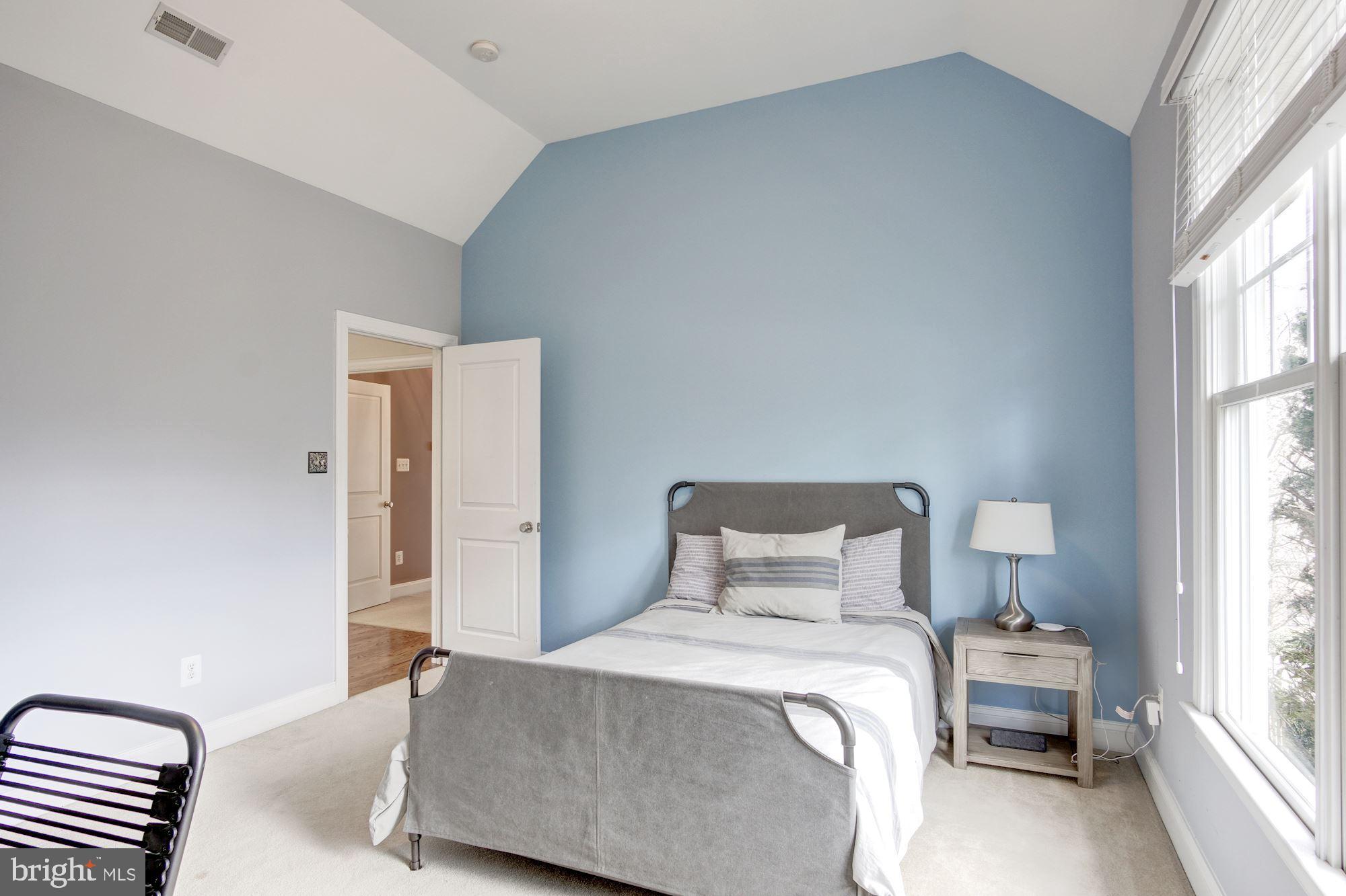 RESERVE HILL - Residential