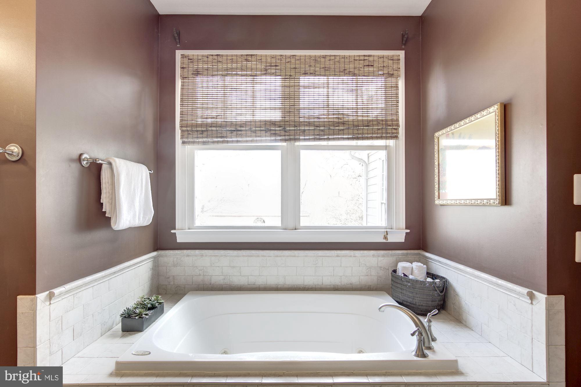 RESERVE HILL - Residential