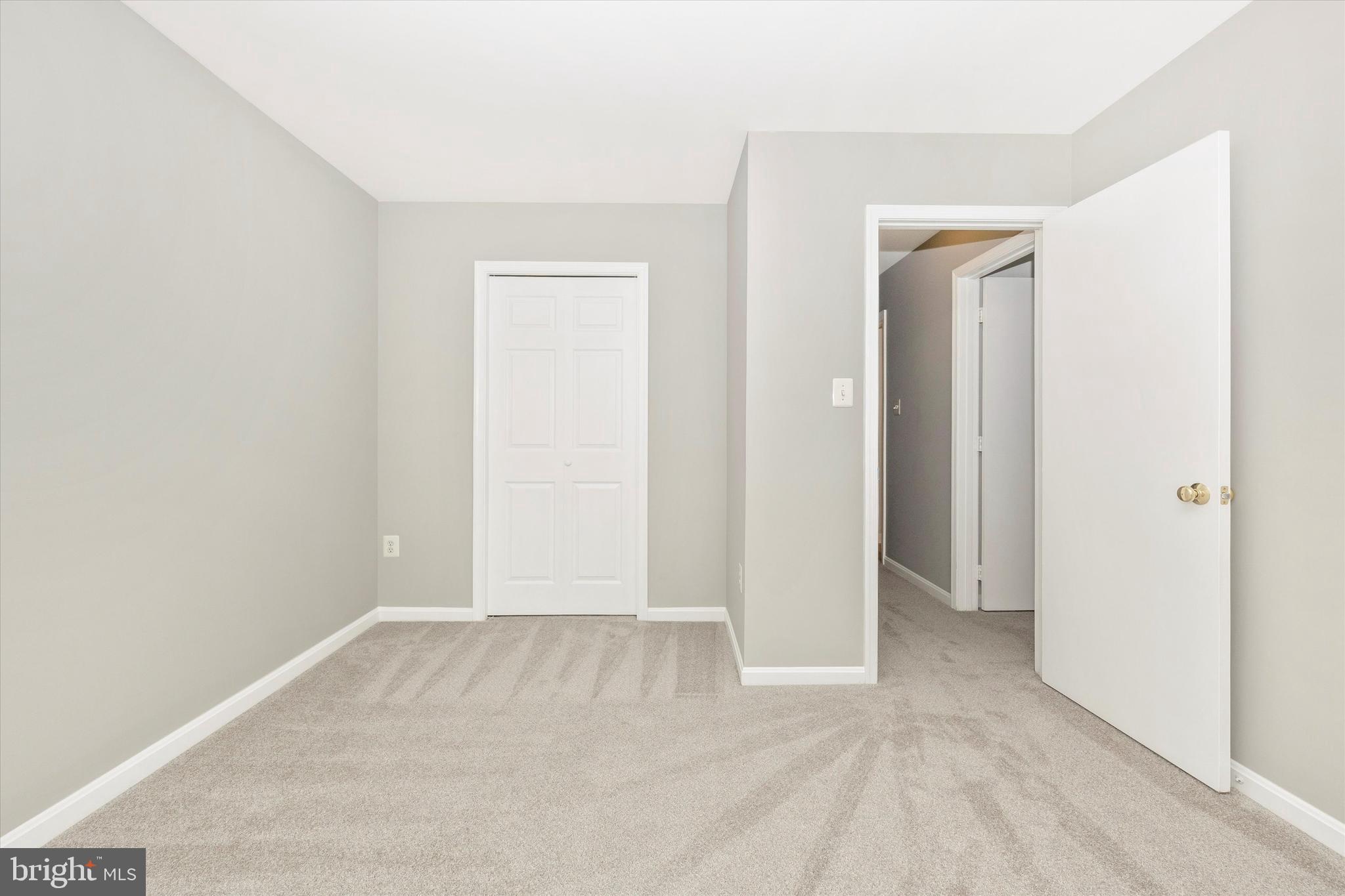 MILL CROSSING - Residential