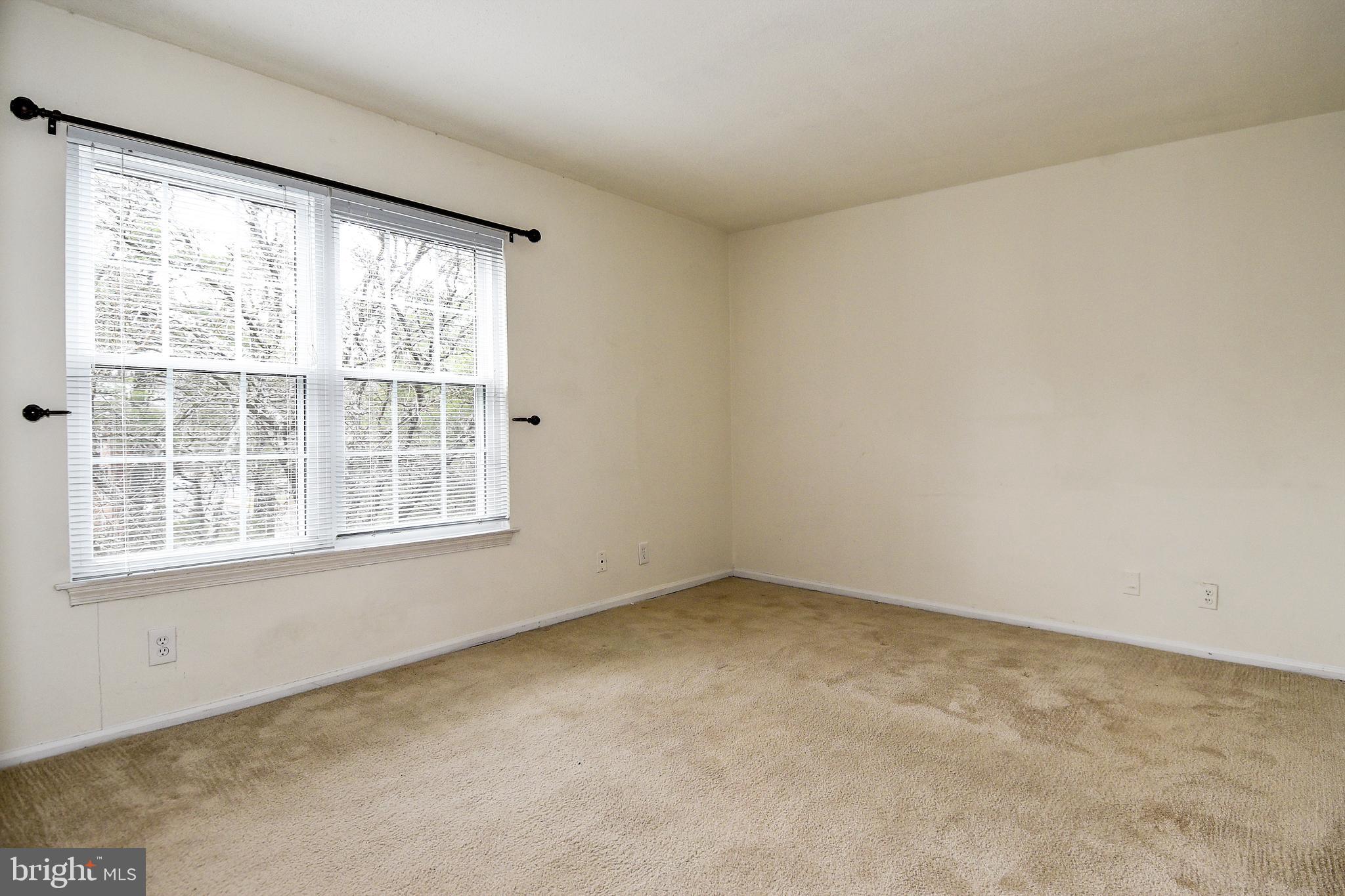 THE COLONIES - Residential Lease