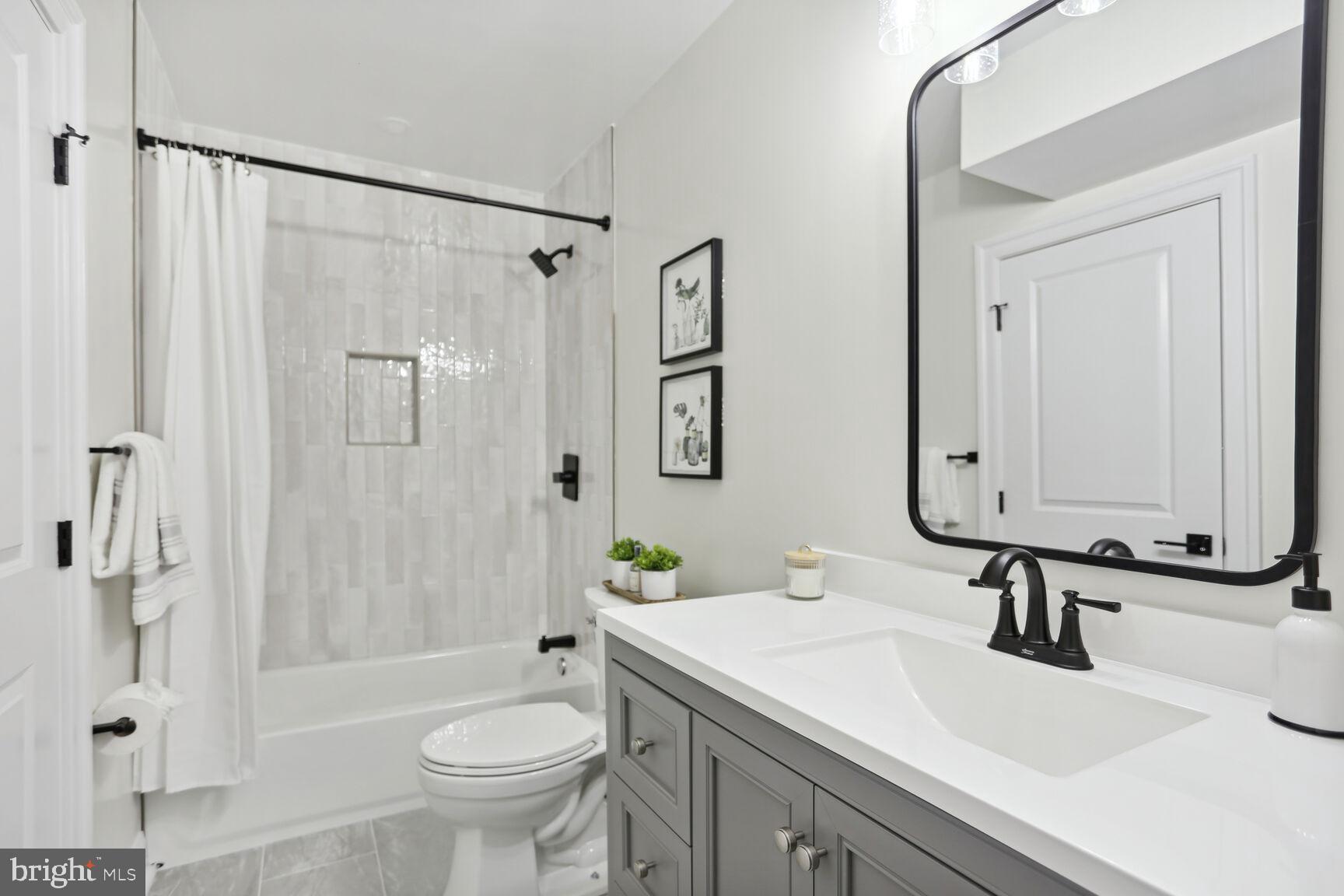 TAKOMA PARK - Residential