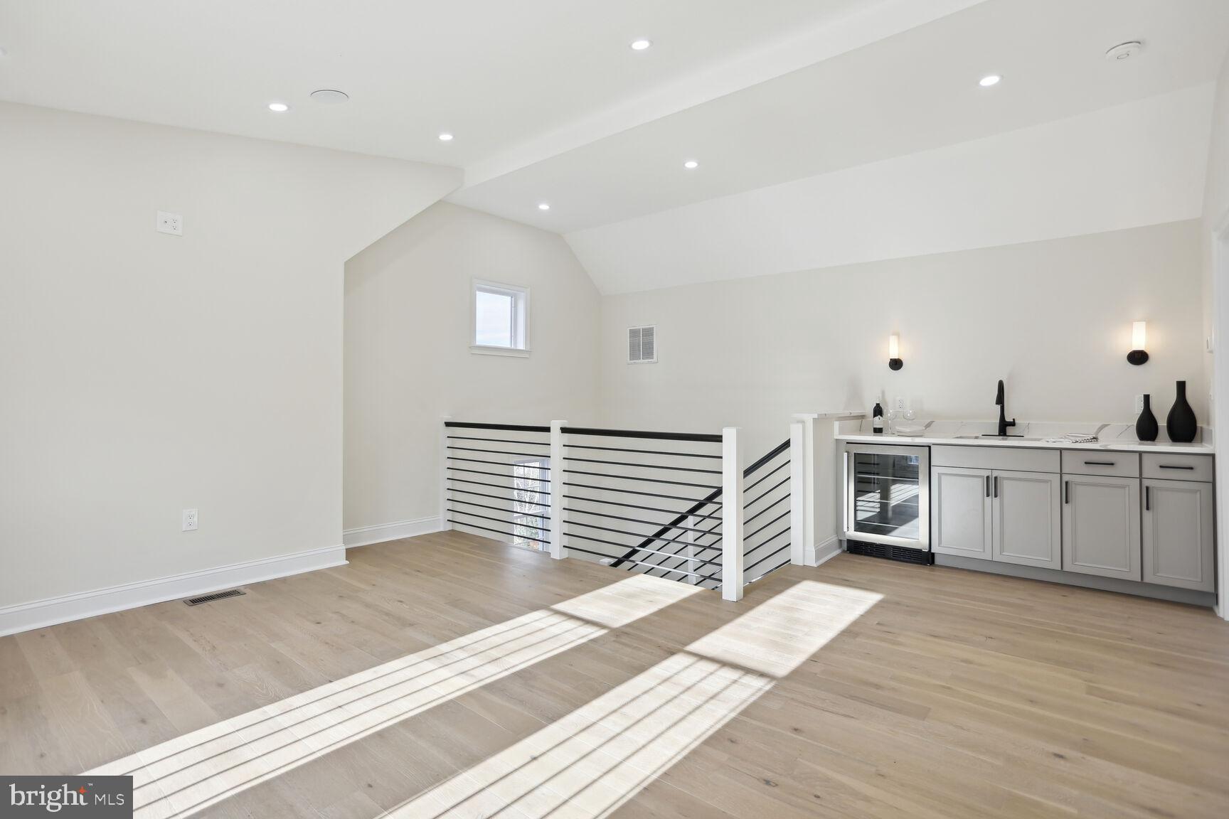 TAKOMA PARK - Residential