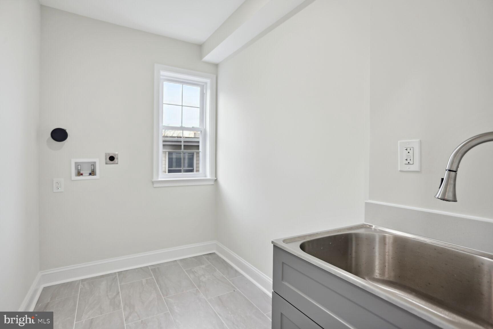 TAKOMA PARK - Residential