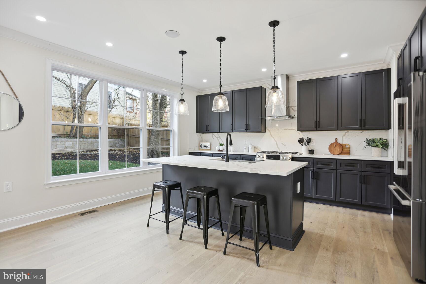 TAKOMA PARK - Residential