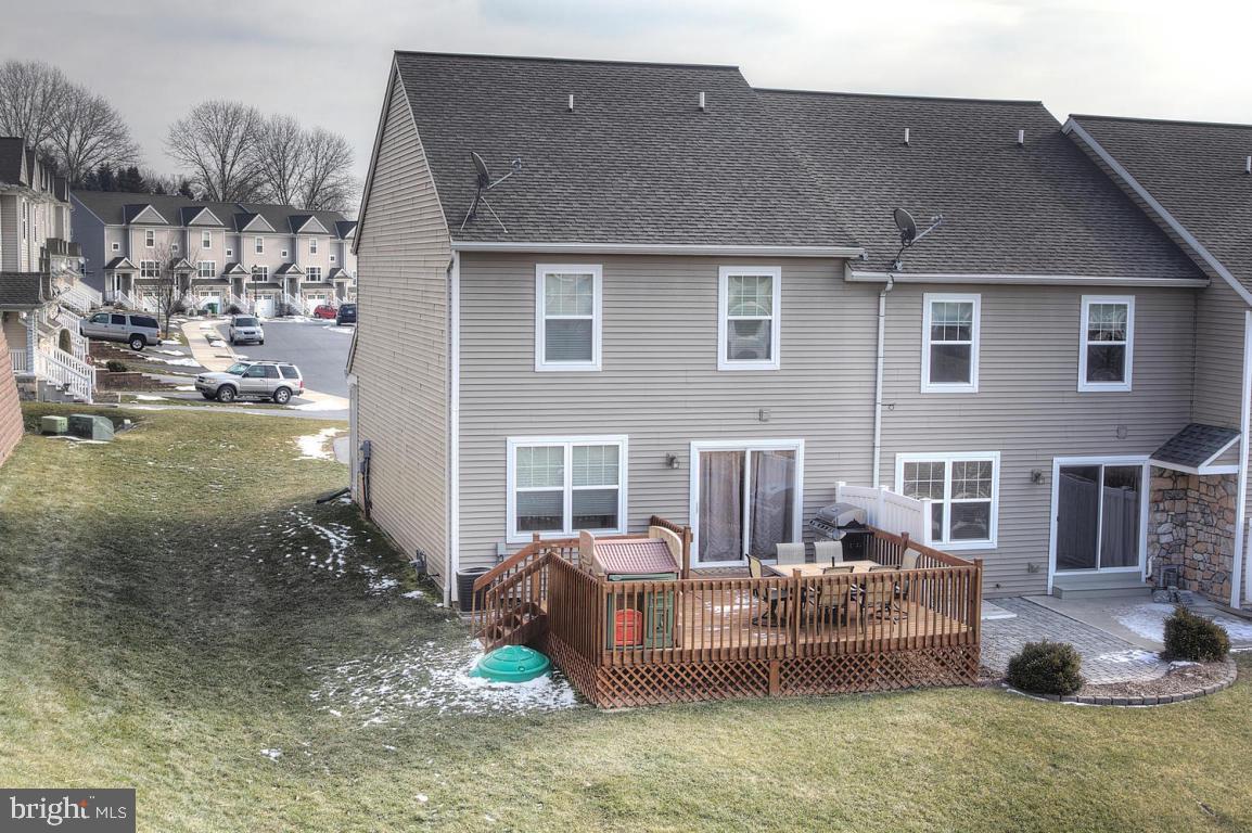 MILLSTONE VILLAGE - Residential