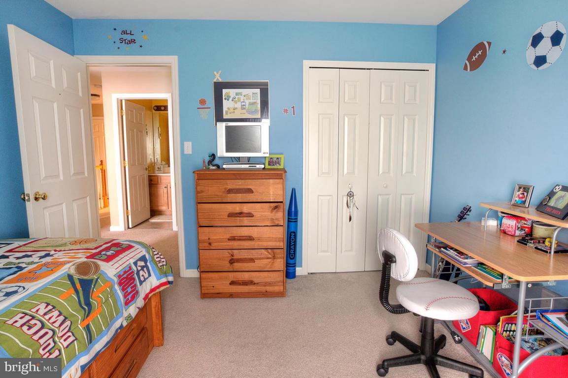 MILLSTONE VILLAGE - Residential