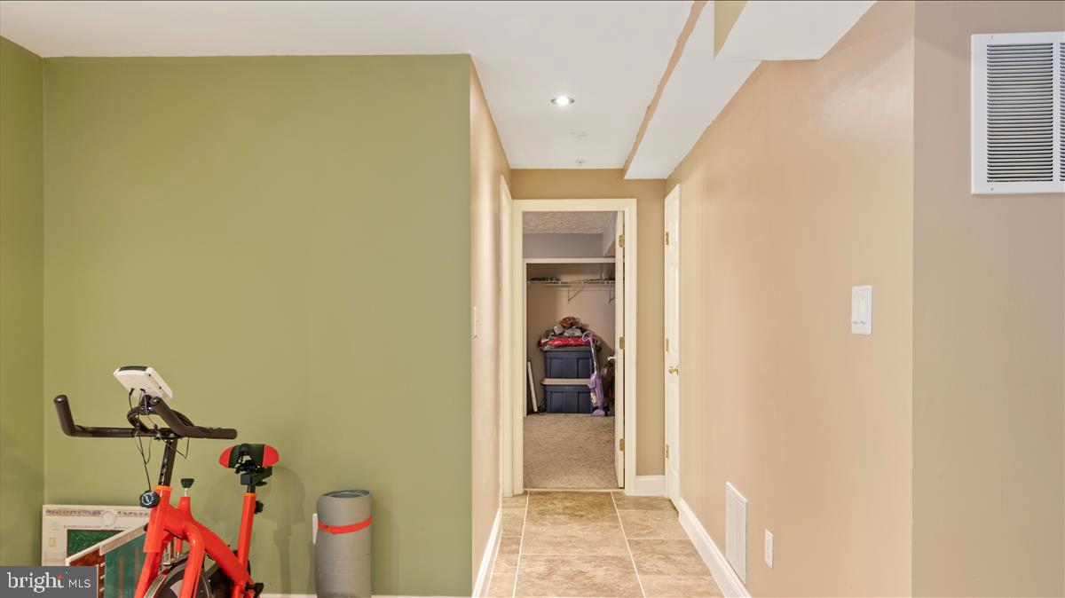 COVINGTON - Residential