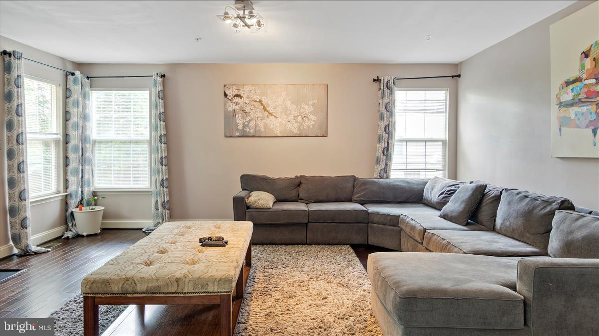 COVINGTON - Residential