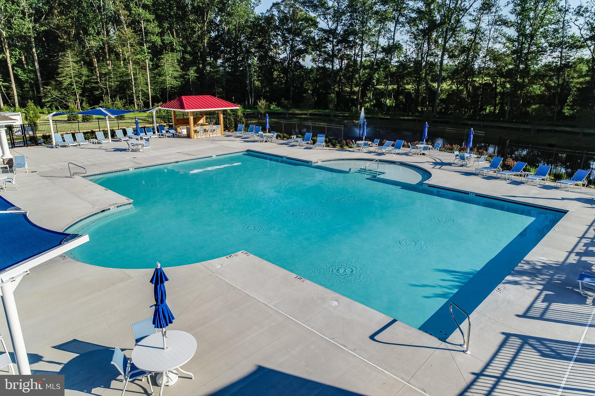 FOUR SEASONS AT BELLE TERRE - Residential