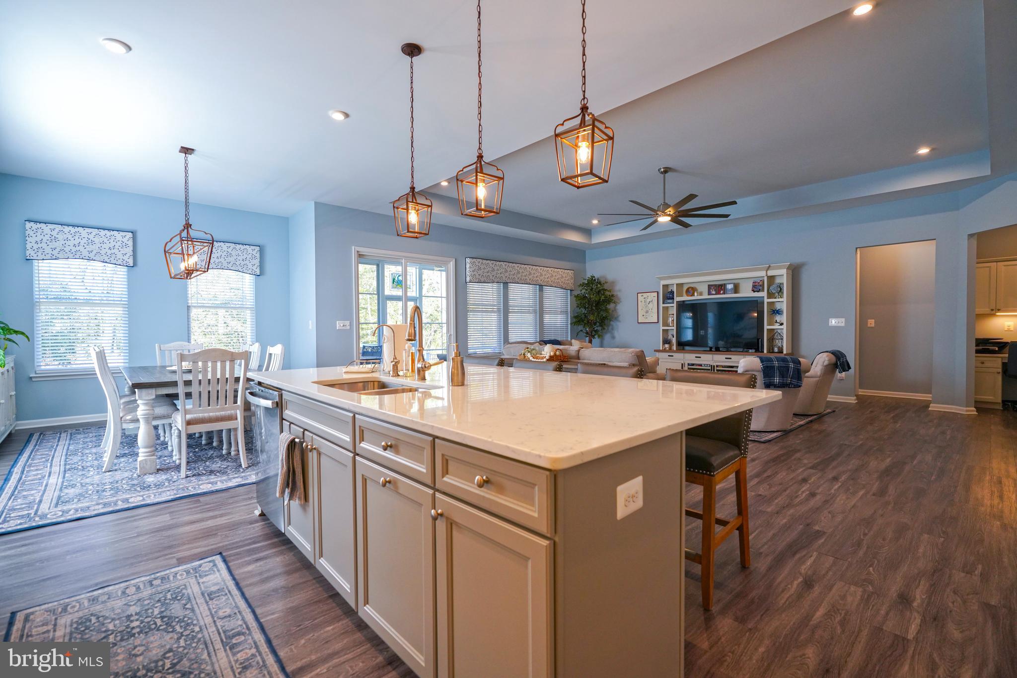 FOUR SEASONS AT BELLE TERRE - Residential