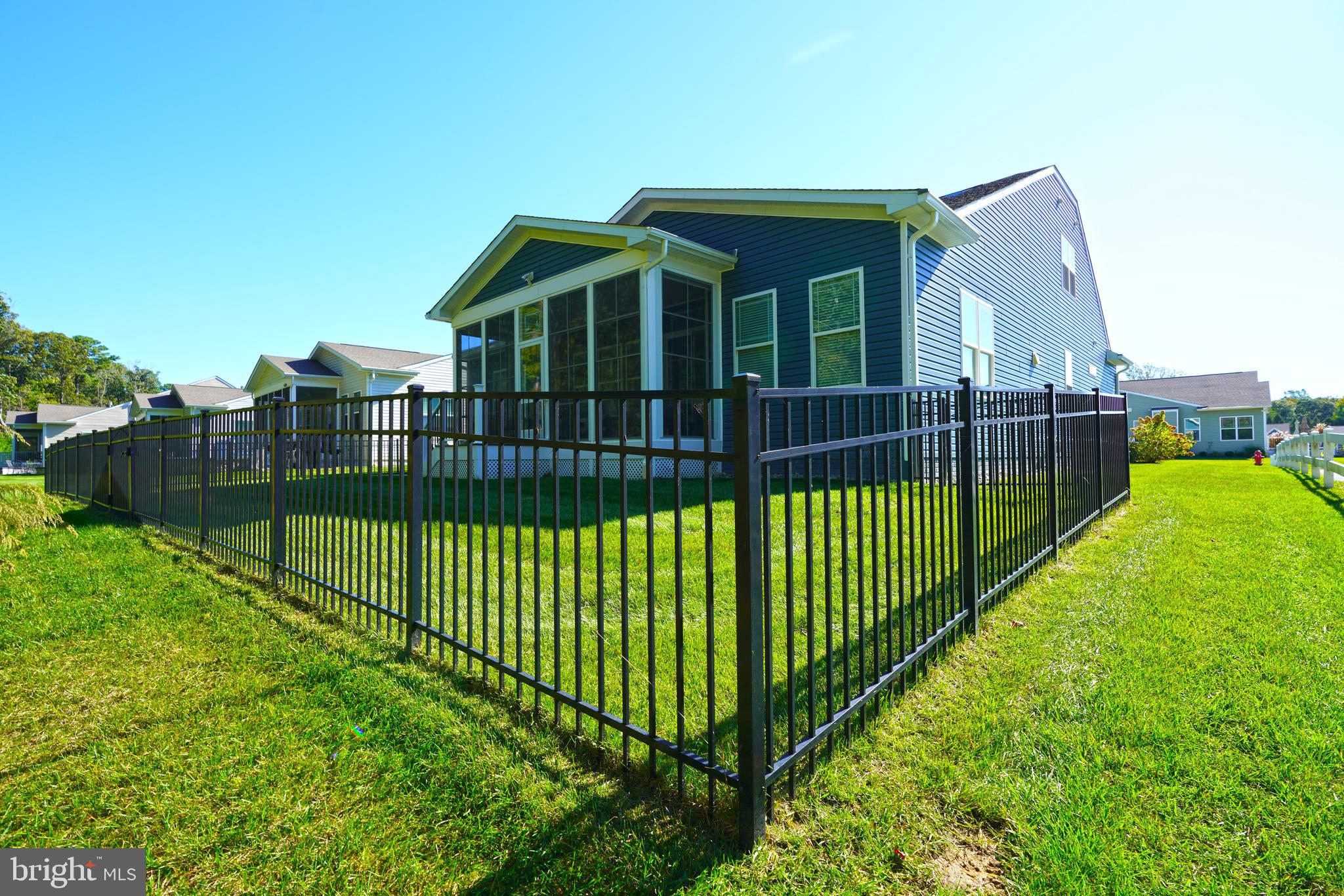 FOUR SEASONS AT BELLE TERRE - Residential