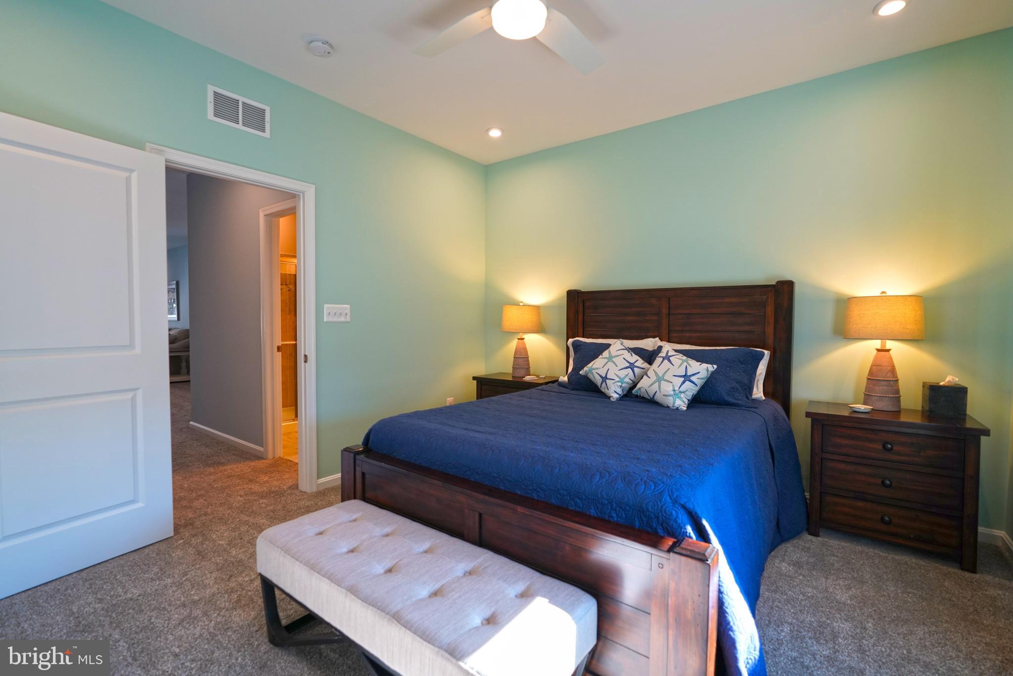 FOUR SEASONS AT BELLE TERRE - Residential