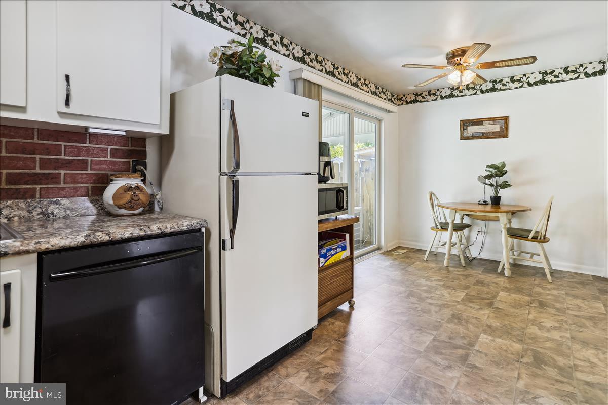 CHESTNUT WOODS - Residential