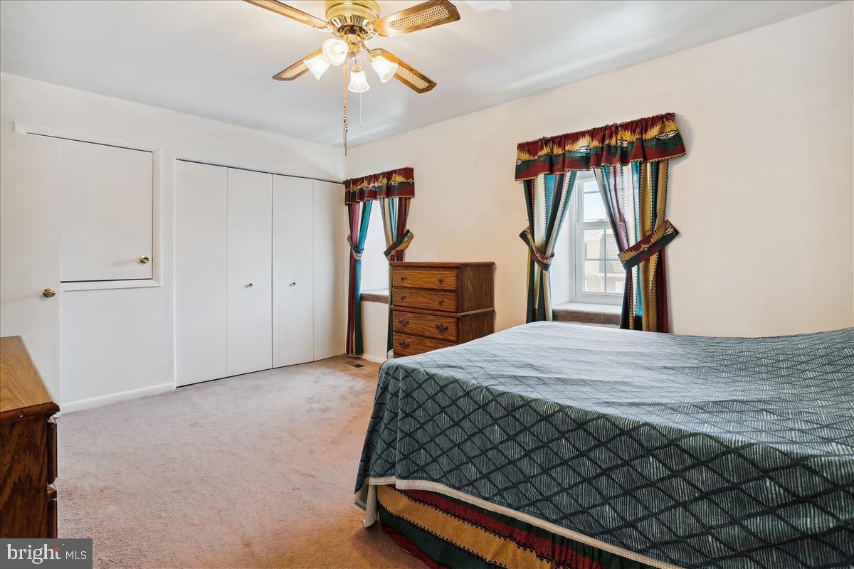 CHESTNUT WOODS - Residential