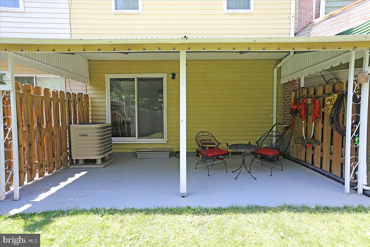 CHESTNUT WOODS - Residential